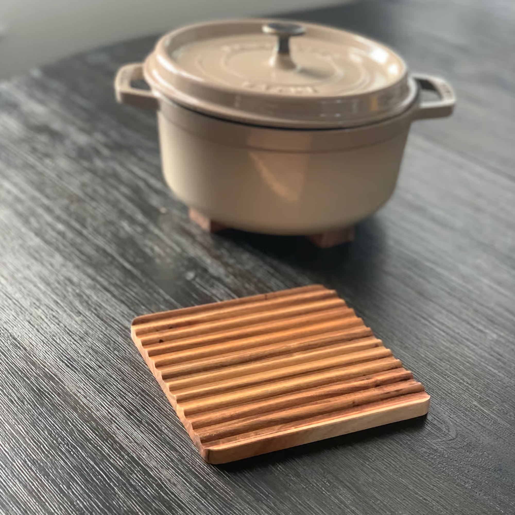 Salvamantel de Madera de Acacia - IRONWOOD - Gallery 3