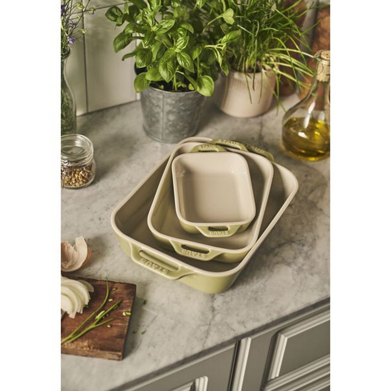 Set de 3 Fuentes Rectangulares de Ceramica Color Verde - STAUB - Image 2