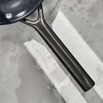 Cacerola con Tapa Antiadherente Cerámico Ceraforce Titanium Aluminio 18cm Color Negro Modelo Milano - ZWILLING - Thumbnail 4