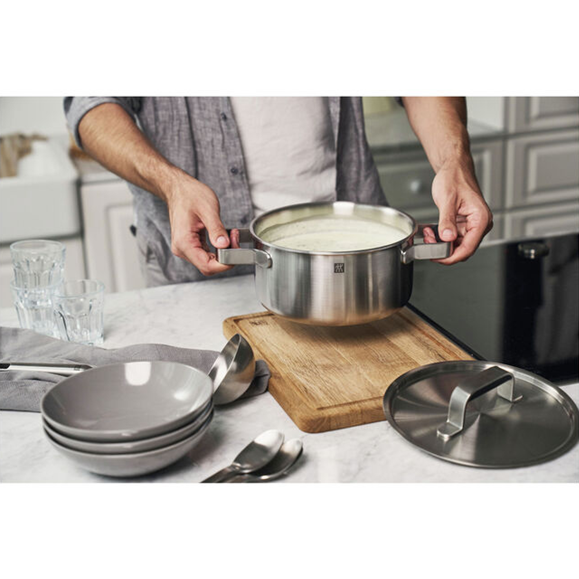 Set de Ollas de 5 Pzs de Acero Inoxidable Color Plata Modelo Zwilling Pure - ZWILLING - Gallery 9