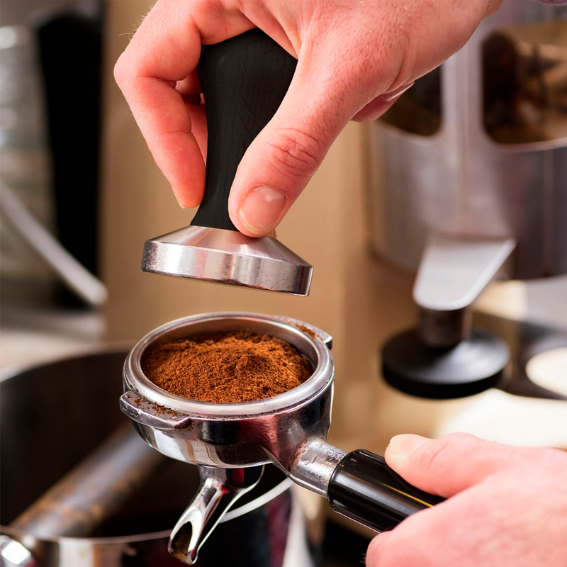 Tamper de Café de Hierro Cromado con Mango de Madera de 8.9 CM - FINO - Image 3
